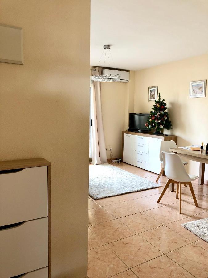 Rosaleda 1 Apartment Denia Bagian luar foto